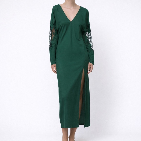 ZARA OPEN CROCHET LACE LONG SLEEVE VAMP MAXI DRESS FOREST GREEN MEDIUM NWT - Picture 8 of 16